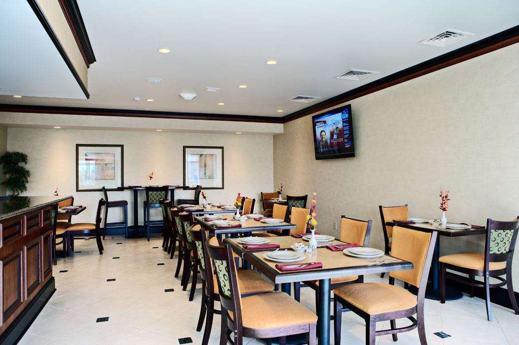 Hilton Garden Inn Merrillville Restoran fotoğraf